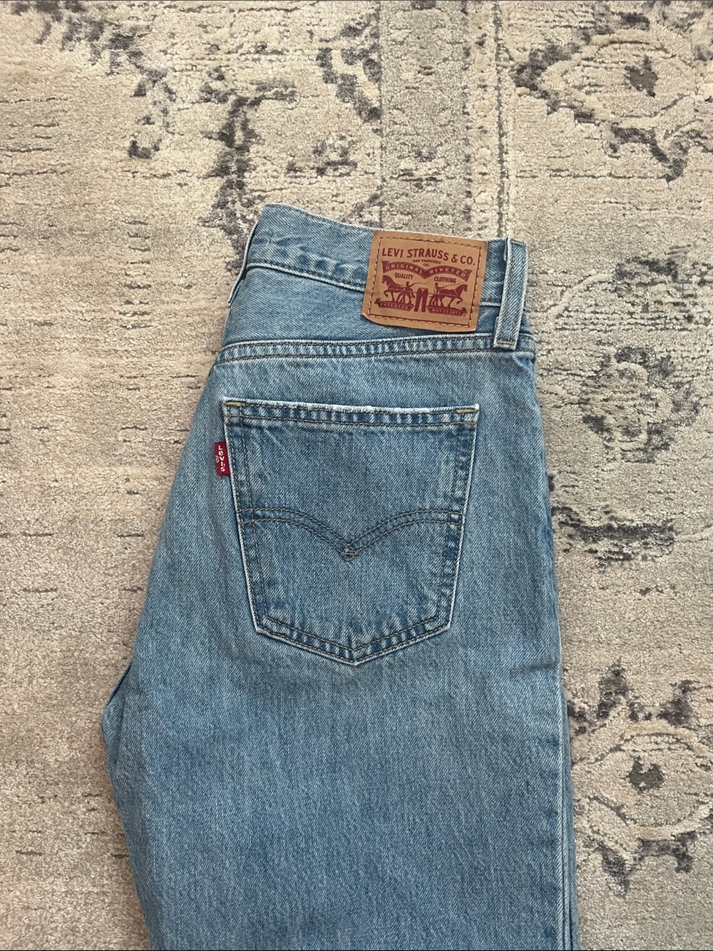Levi's Relaxed Fit Light Blue Denim Jeans